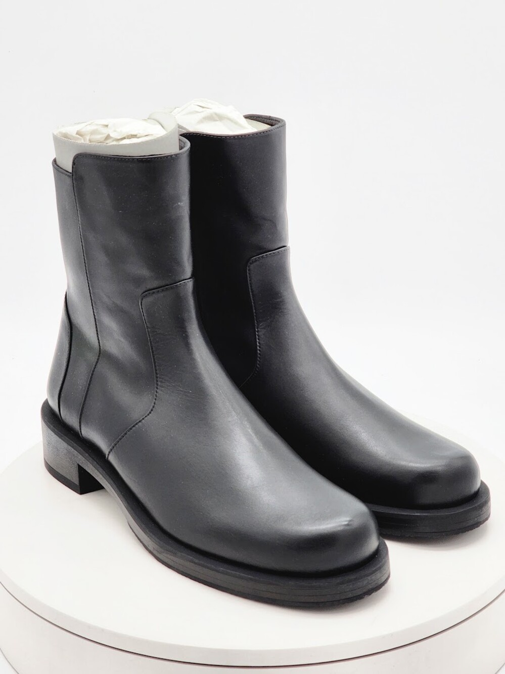 Stuart Weitzman 5050 Bold Zip Black Leather Boots Women’s 7 B